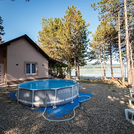 Holiday home Borova Bajka *