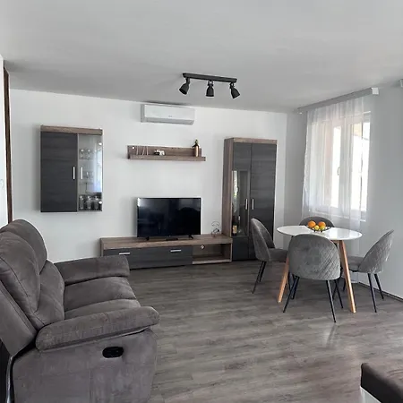 Vikendica Borova Bajka