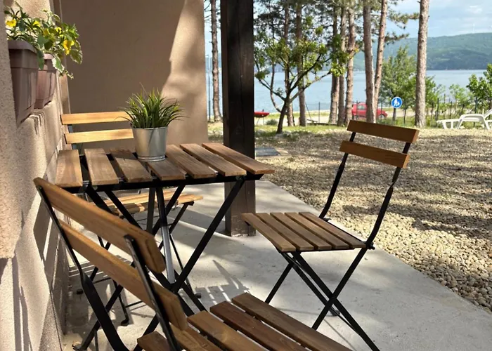 Borova Bajka * Usije