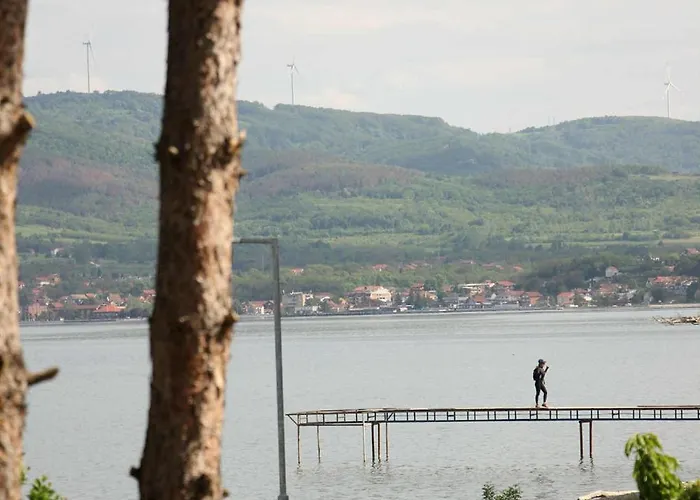 펜션 Borova Bajka Usije